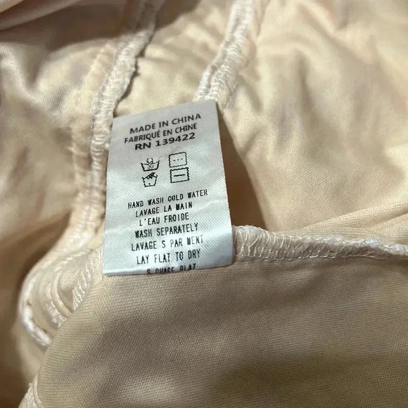 Tobi Bodycon Ivory Lace Crochet Overlay Halter Dress with Nude Slip S - Picture 9 of 9